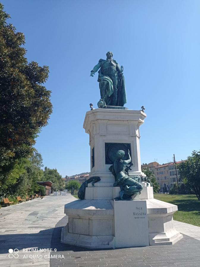 Studette En Plein Coeur Du Vieux Nice Exteriör bild