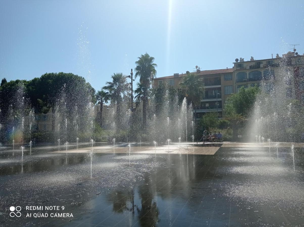 Studette En Plein Coeur Du Vieux Nice Exteriör bild